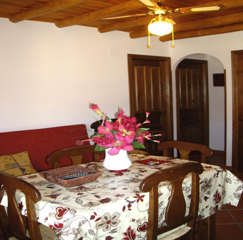 Refugio La Covatilla I,II,III y IV La Hoya Habitación foto